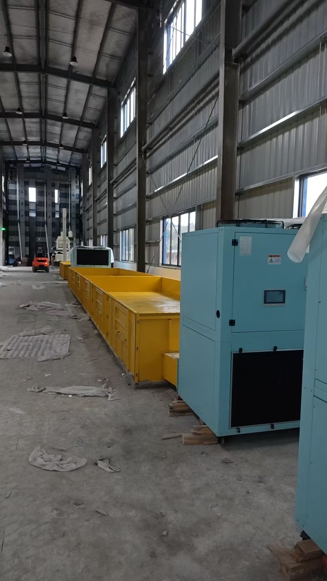 平床式烘干设备安装完毕准备投入使用