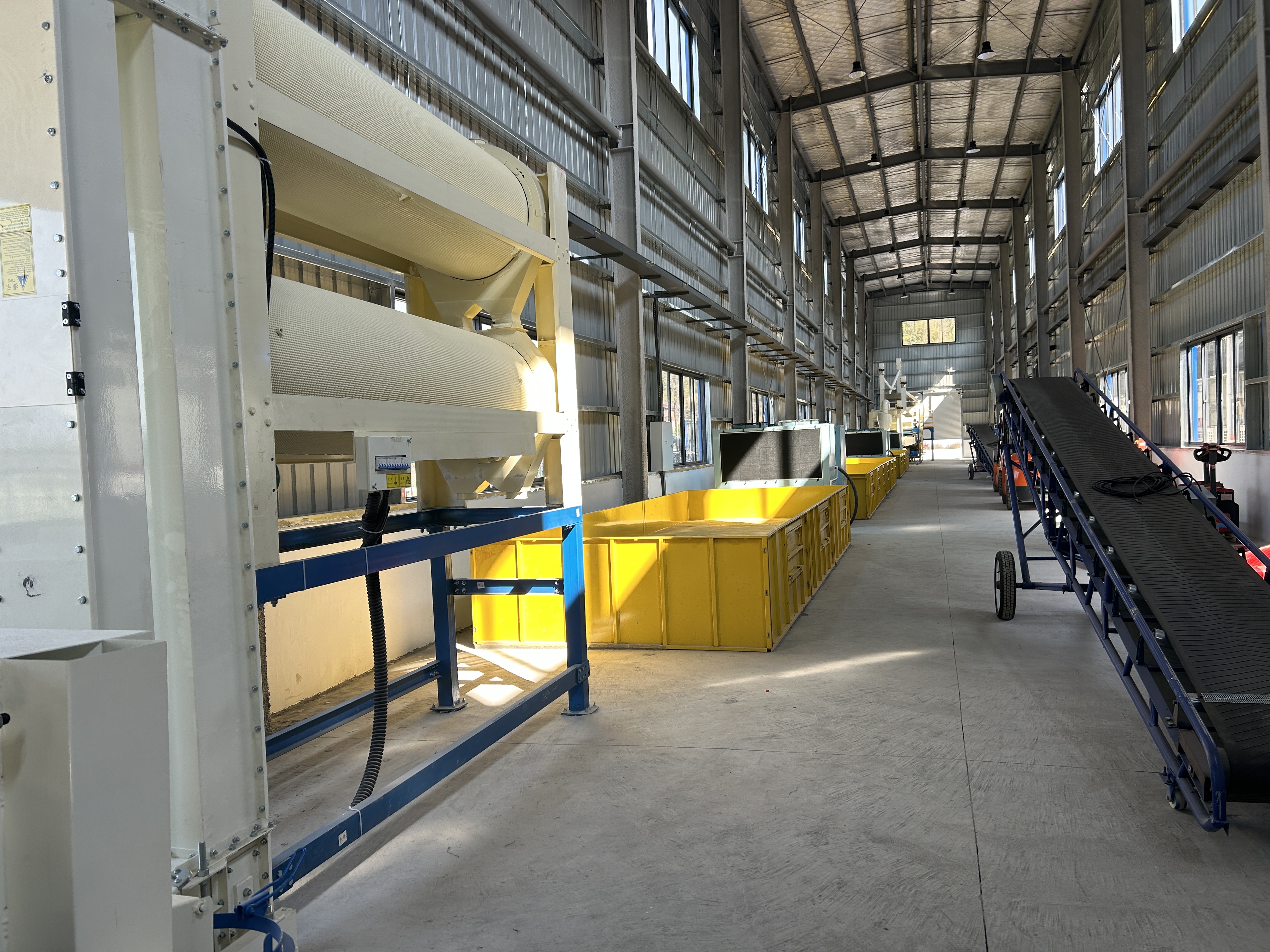 粮食烘干解决方案：高效节能环保，烘干均匀